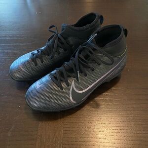 Nike Mercurial Superfly soccer cleats 1y